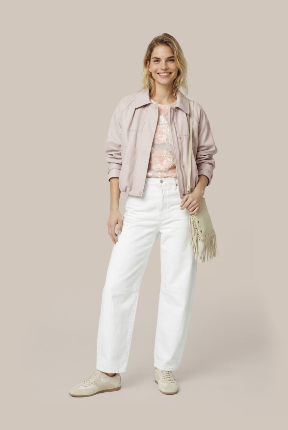%lookbooks.TITEL%