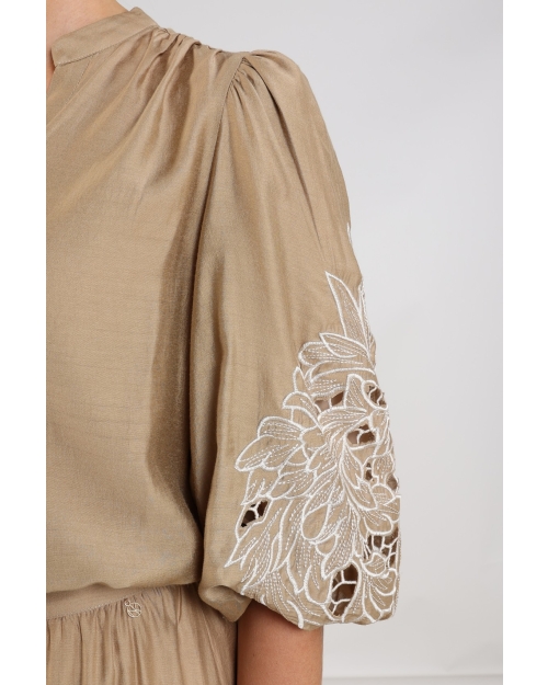 NUKUS Rosie Blouse Embrodery 64 camel
