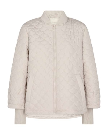 Freequent Quilted Moonbeam