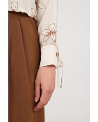 NUKUS Bailey Blouse Flower 9 sand