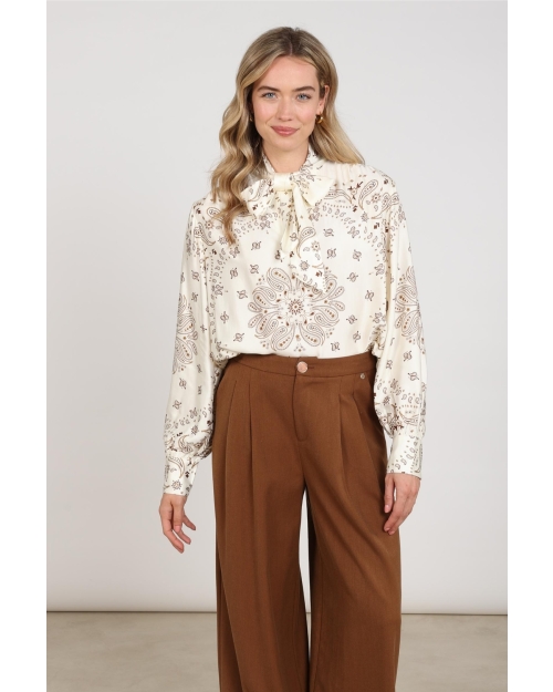 NUKUS Angie Blouse Tie Paisley 318 offwhite/toffee