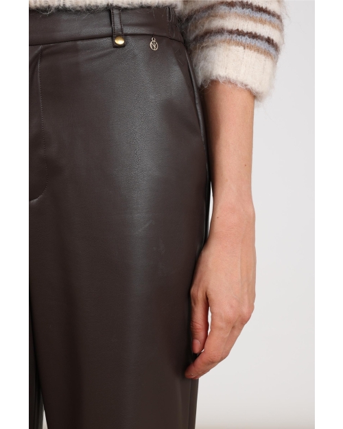 NUKUS Beverly Pants Pockets PU 334 chocolate