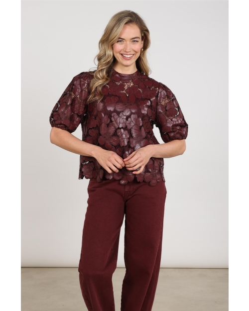 NUKUS Nicole Top Flower PU 333 cherry