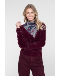 Geisha Cross over hairy top 480 burgundy