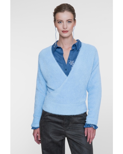 Geisha Cross over hairy top 625 blue