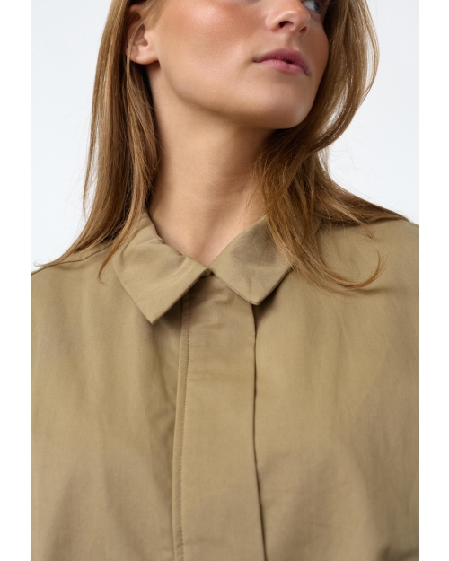 Sisters Point Jackets 206 D.Sand