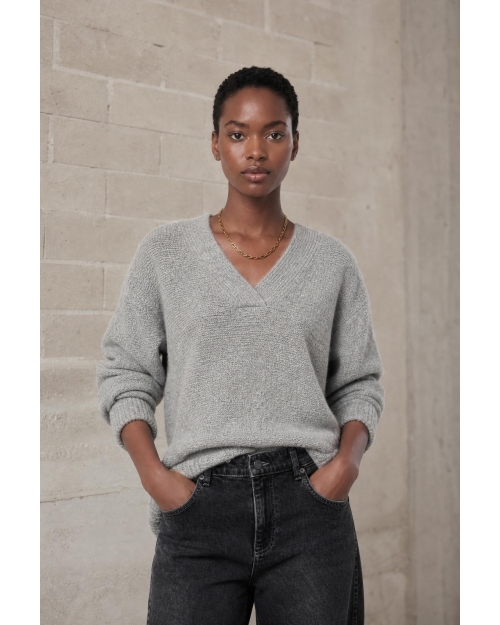 Jane Lushka V-neck melange pullover #201
