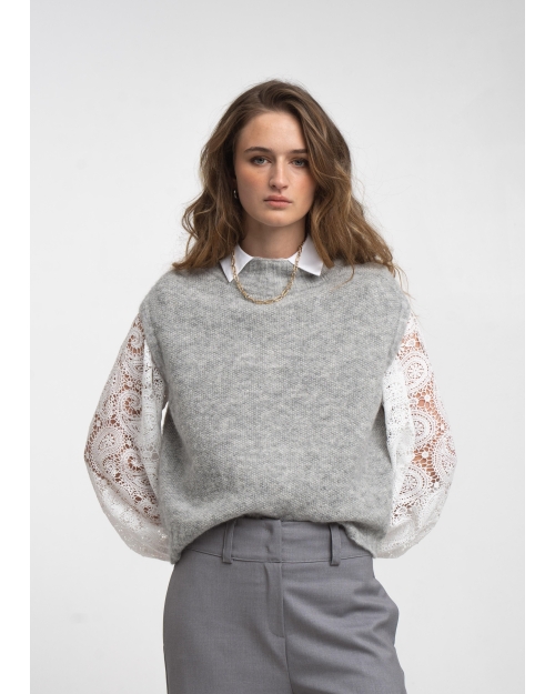 Jane Lushka Abigail alpaca vest Grey 1822 